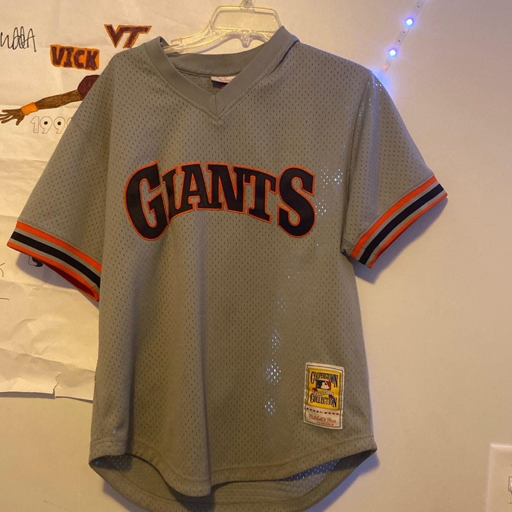 USD only wore one time,perfect condition, authentic,